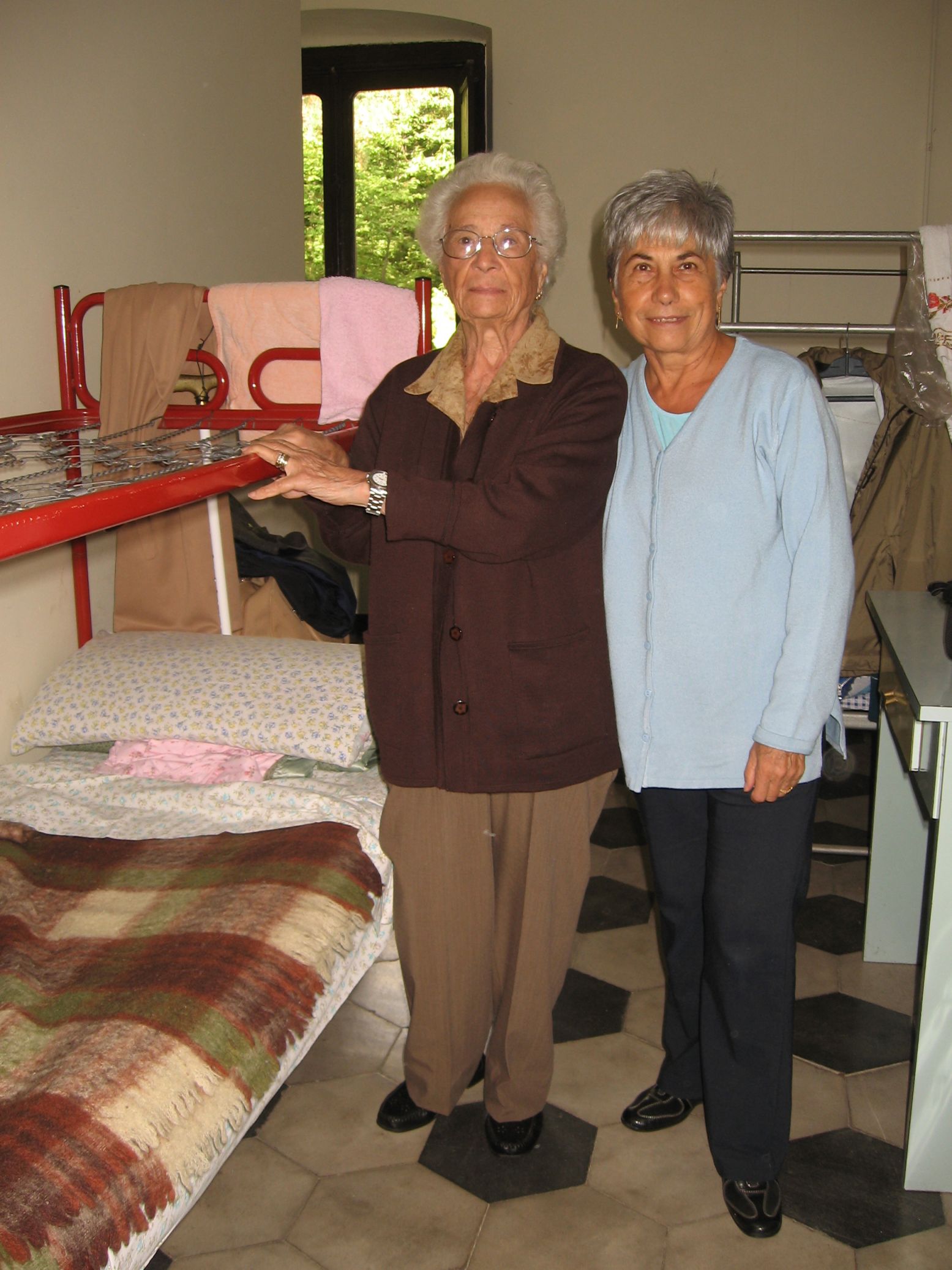 Bivacco_Persone_Impegnate_Torriglia-2009-09-19--15.52.00