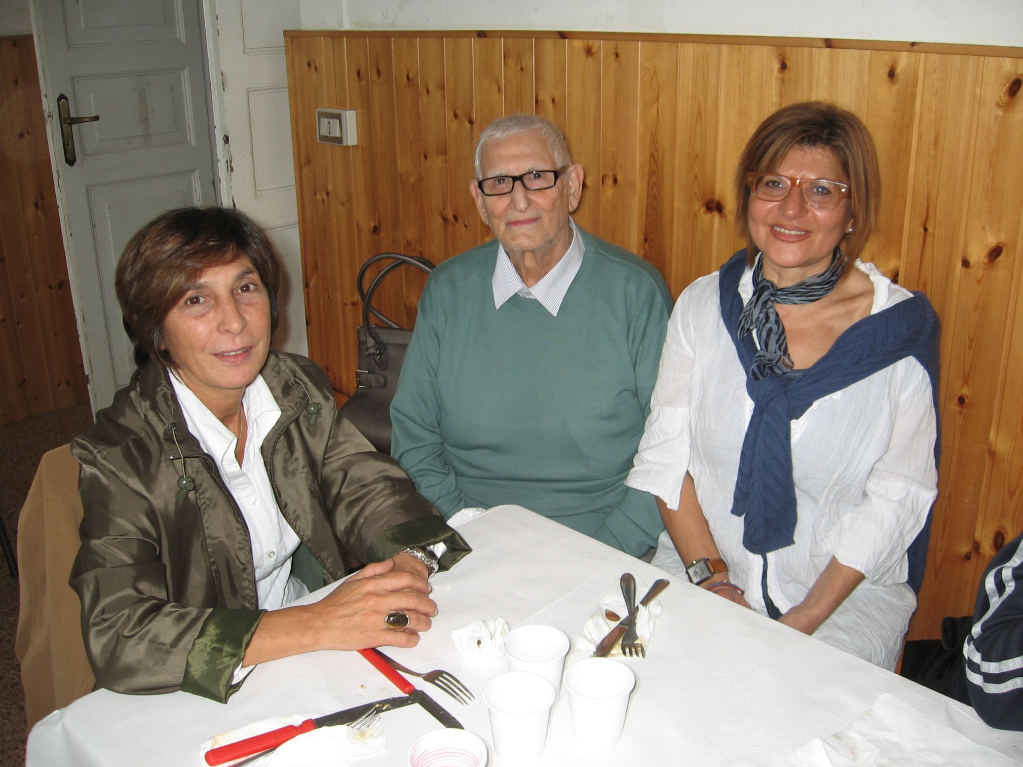 Bivacco_Persone_Impegnate_Torriglia-2009-09-20--14.15.54