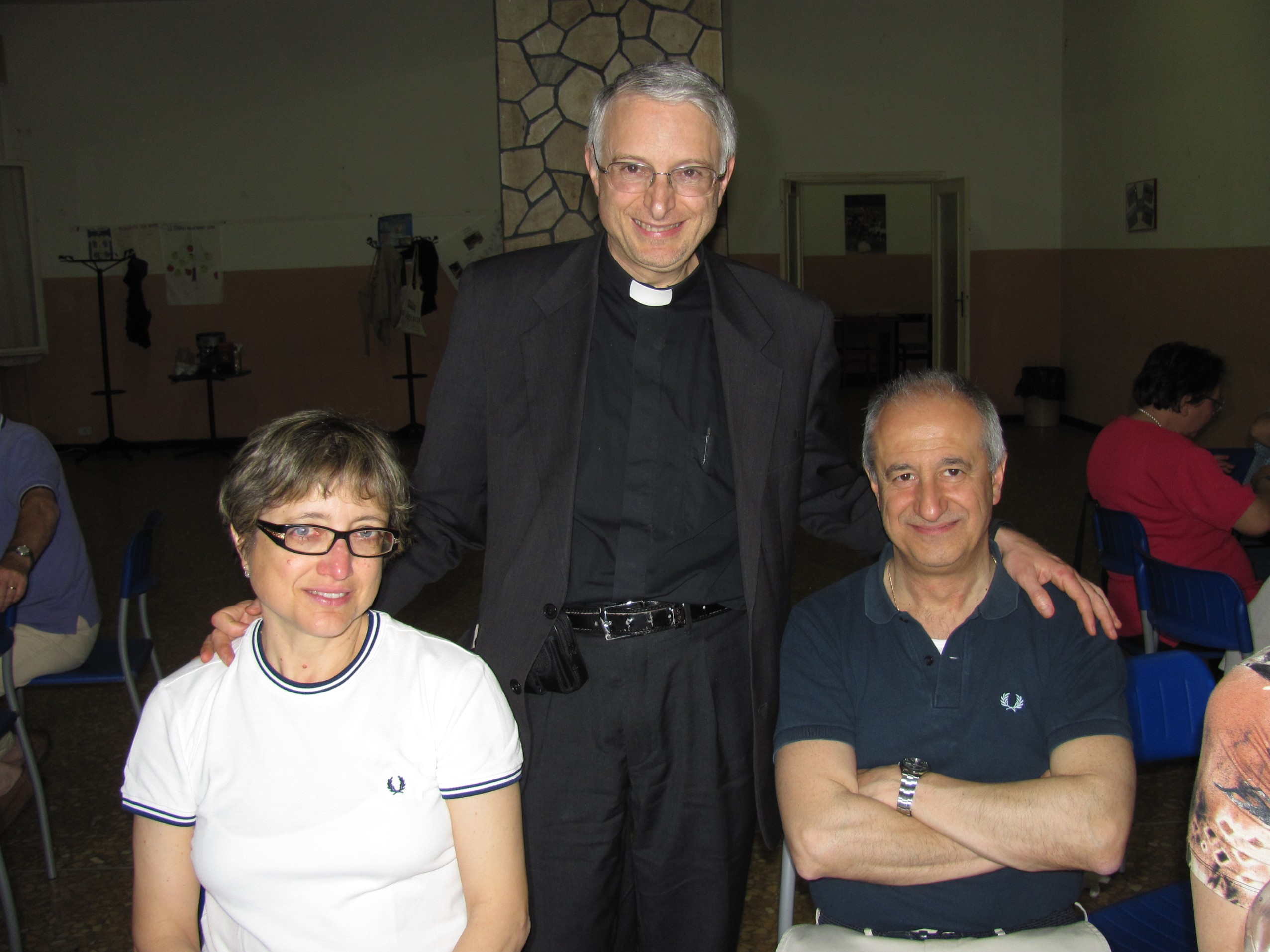 cena_gruppo_lourdes-2011-05-24-21-09-23