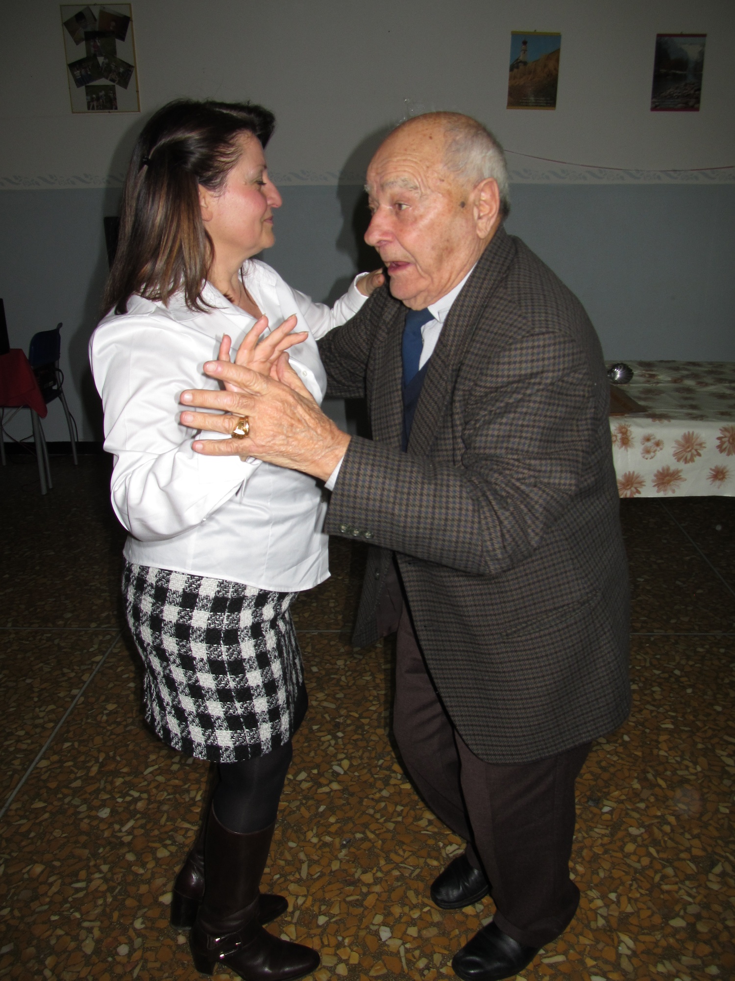 cenone-capodanno-2015-12-31-22-40-51