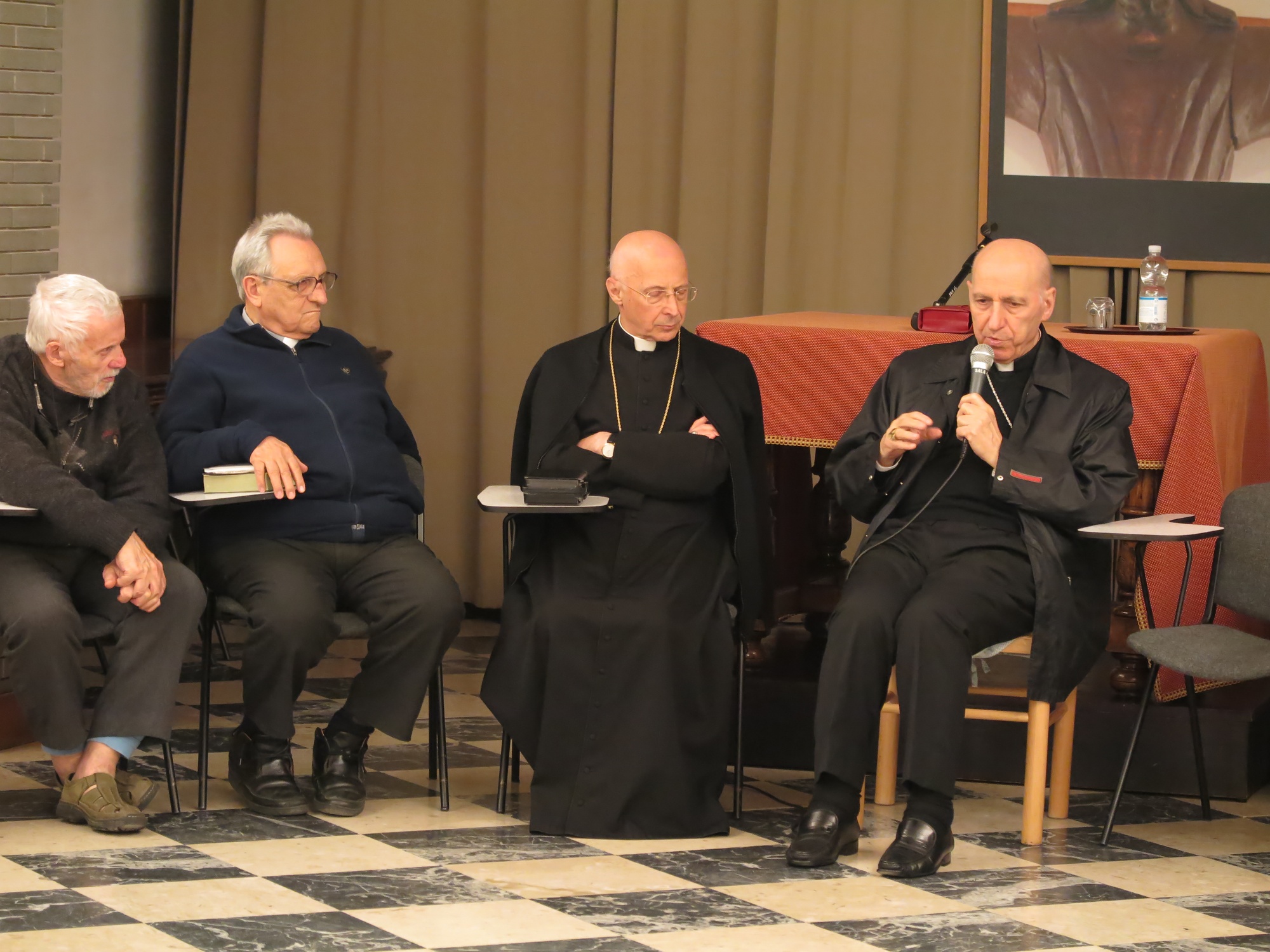 esercizi-spirituali-diocesani-poletto-bocca-di-magra-2016-03-30-21-04-29
