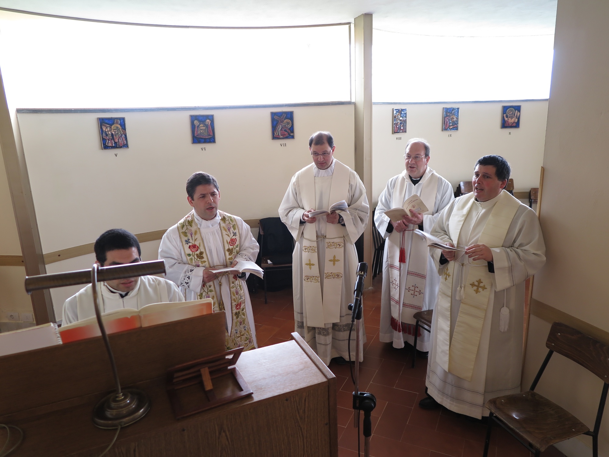 esercizi-spirituali-diocesani-poletto-bocca-di-magra-2016-04-01-10-58-57