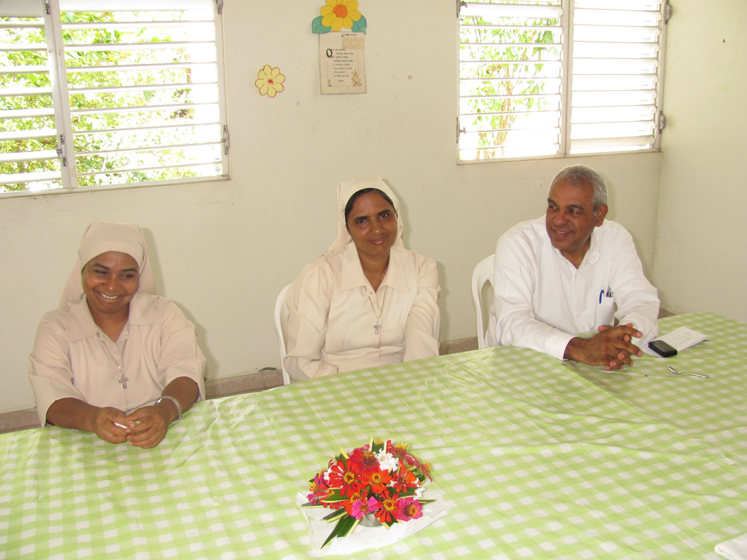 santo_domingo_almuerzo_con_padres_2012-06-28-14-28-46