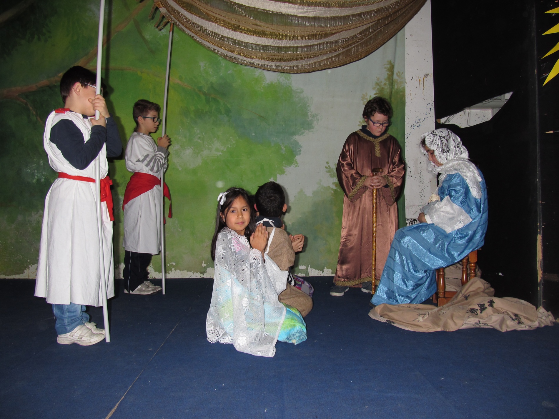 Vestito Da Stella Per Recita Di Natale.Natale Parrocchia San Giuseppe Al Lagaccio