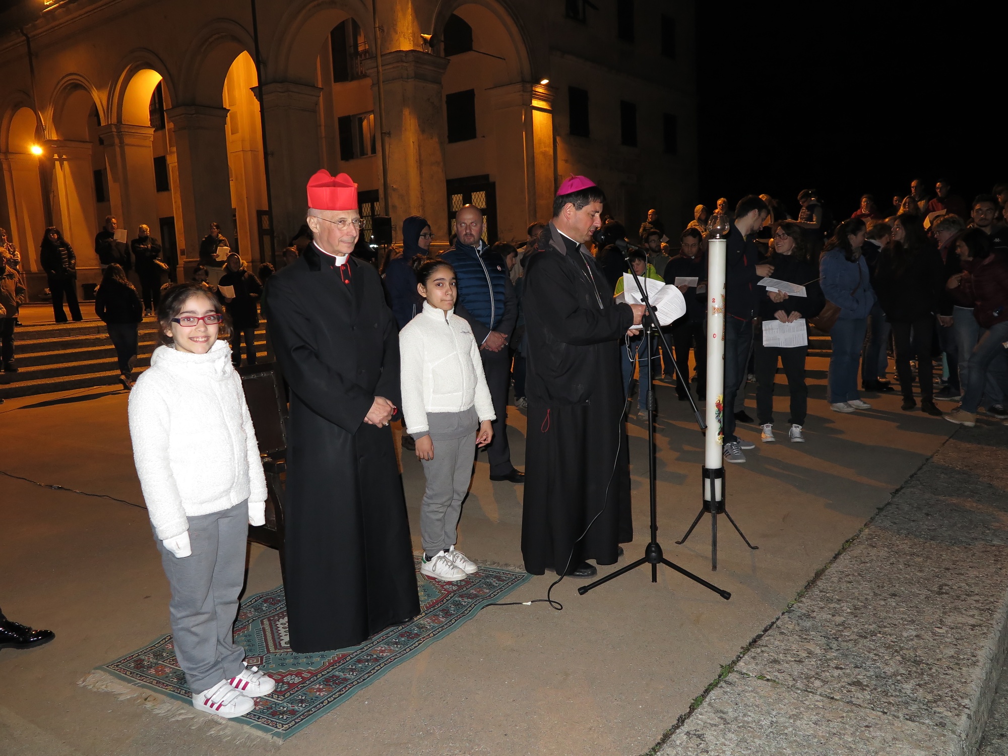 guardia-giovani-pentecoste-2016-05-14-22-13-28