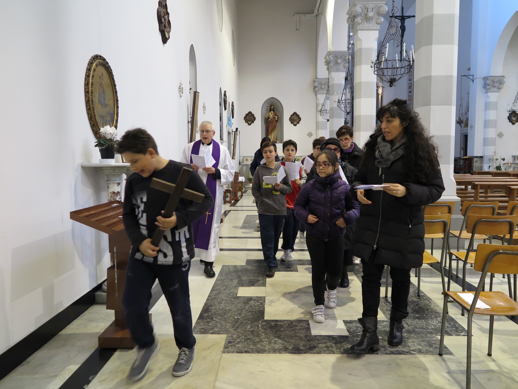 via-crucis-catechismo-2016-03-18-15-21-47