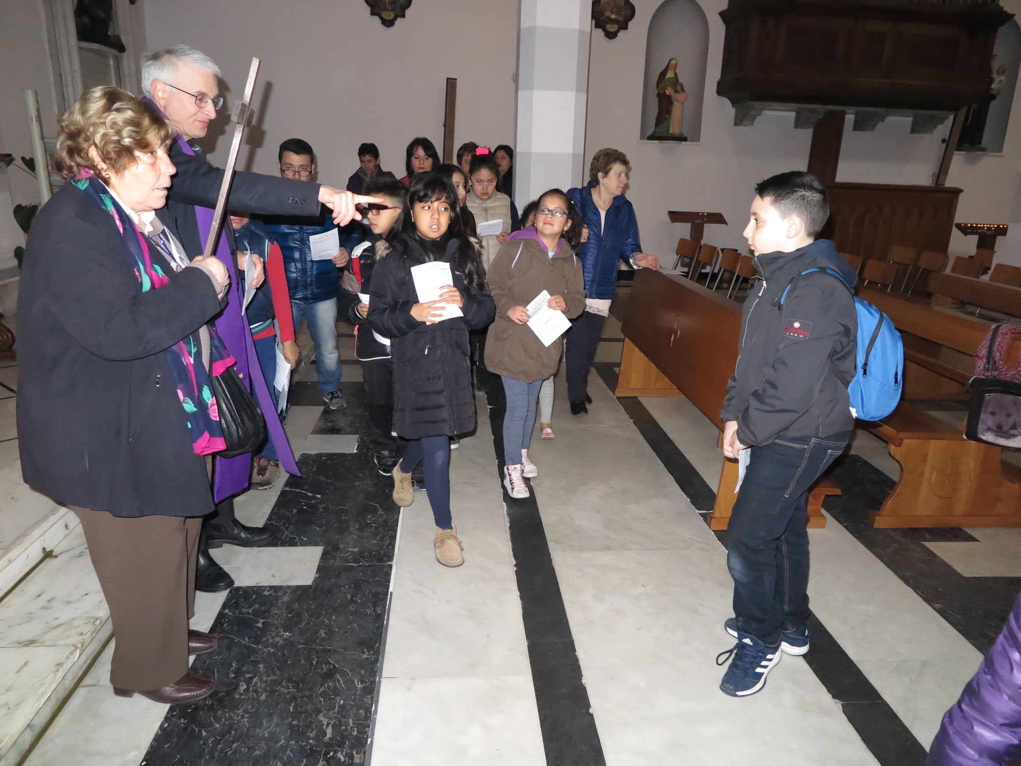 via-crucis-catechismo-2016-03-20-10-28-54