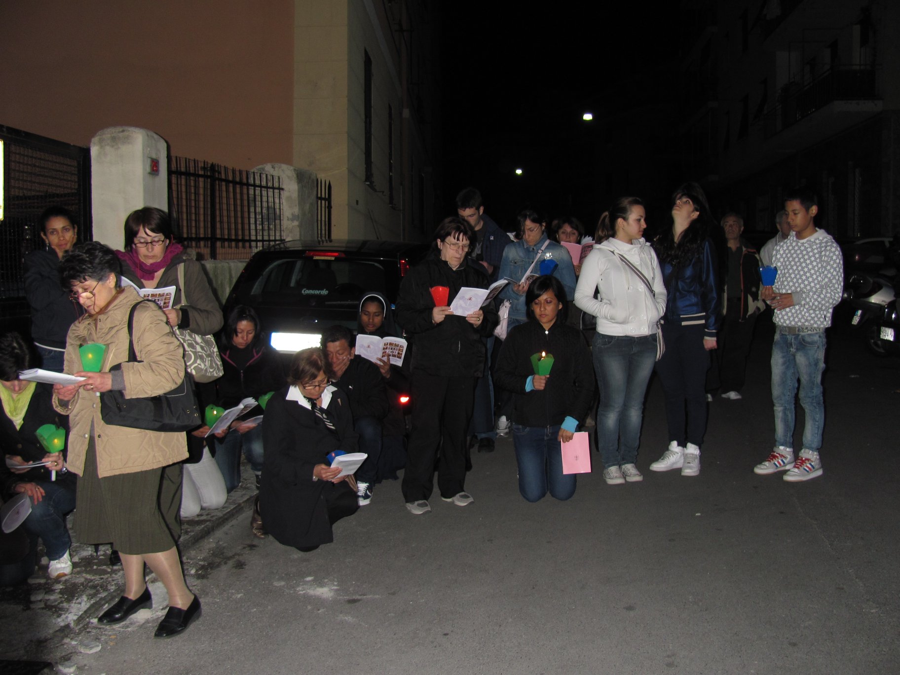 via_crucis-2011-04-15-21-33-34