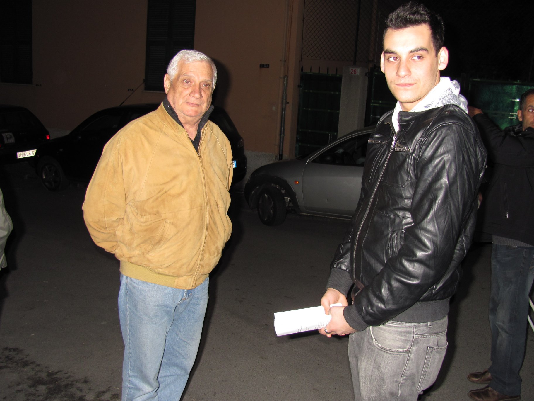 via_crucis-2011-04-15-21-38-50