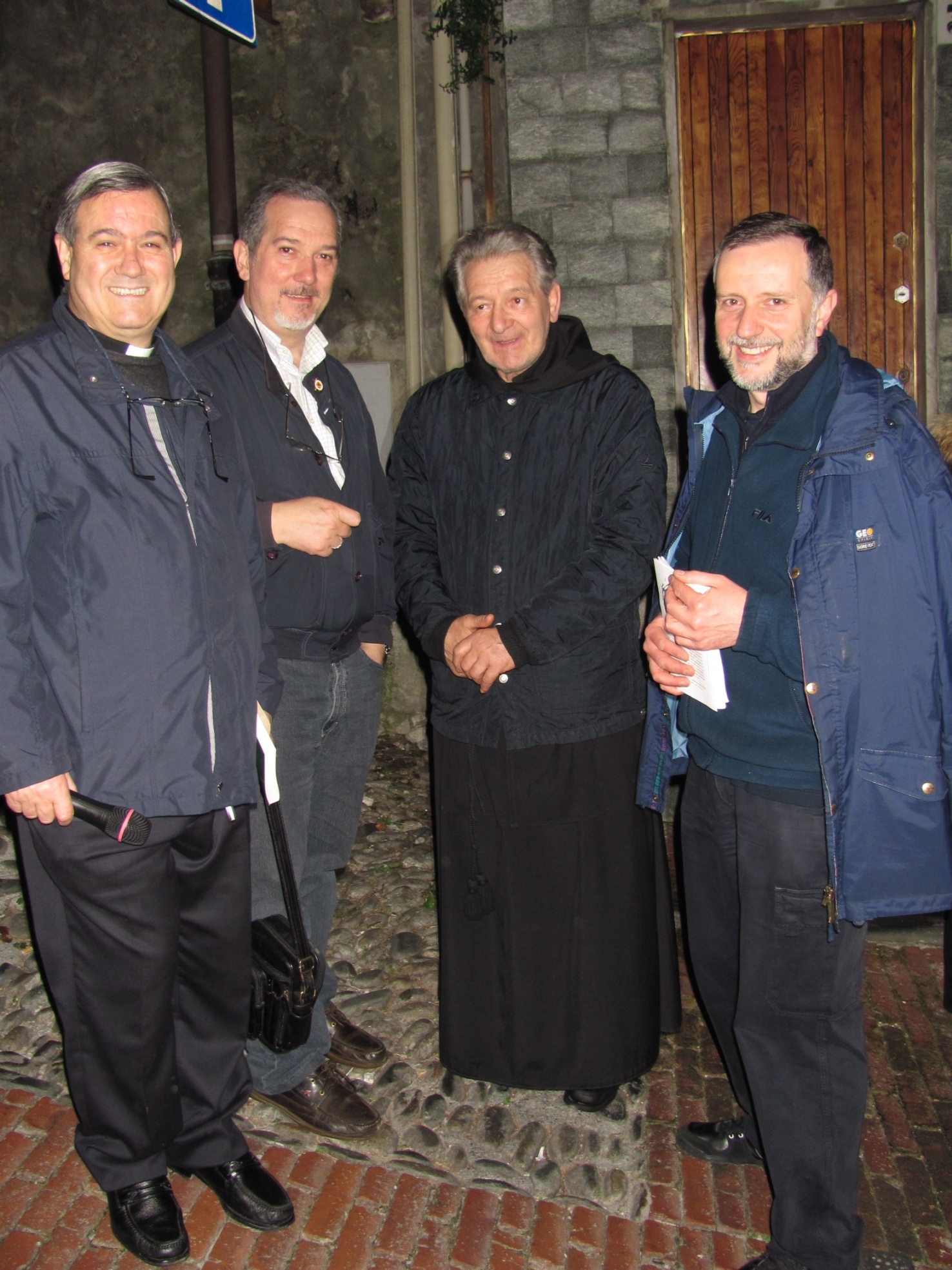via_crucis_vicariale-2011-04-08-20-05-02