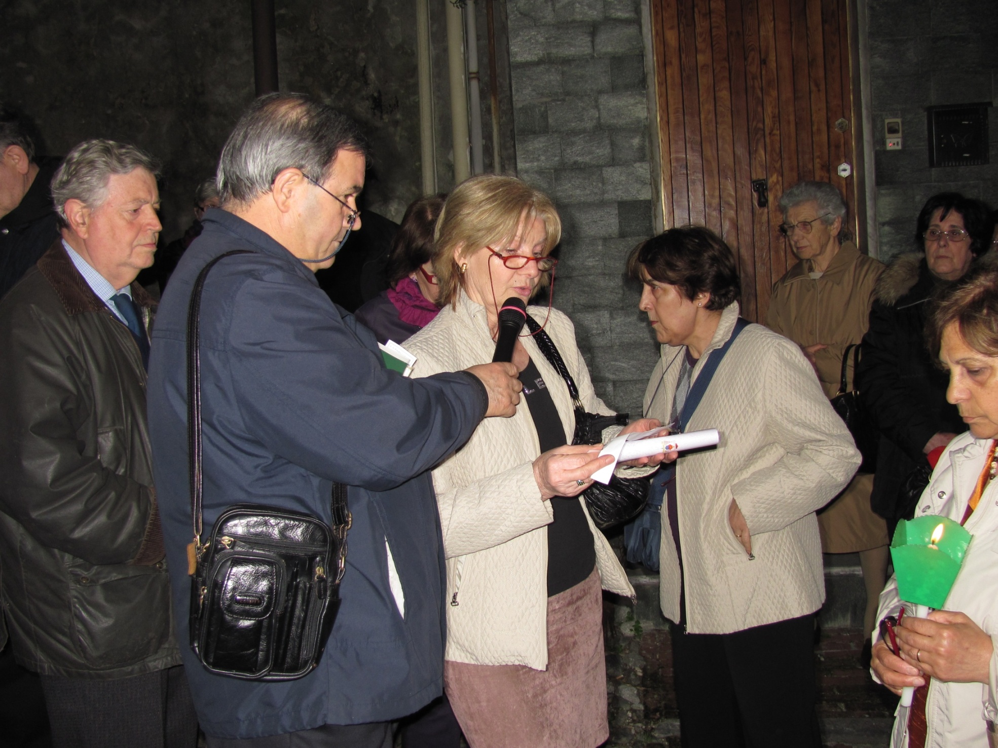 via_crucis_vicariale-2011-04-08-20-09-49